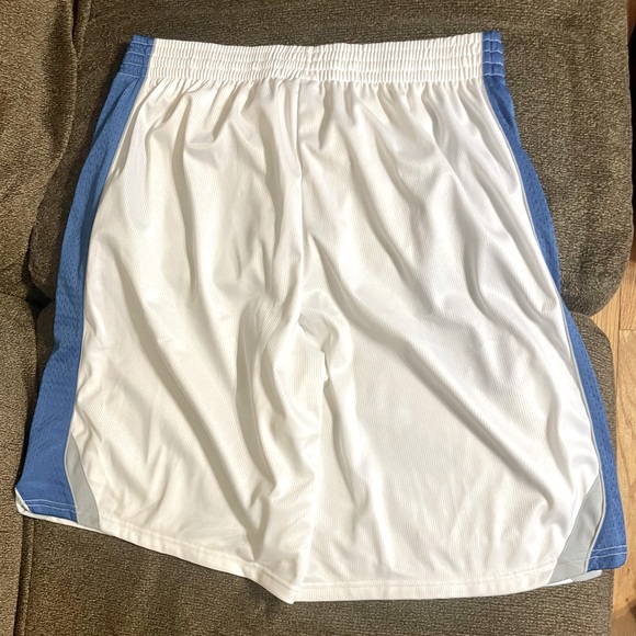 Champion Basketball Shorts sz Large EUC - Picture 2 of 3